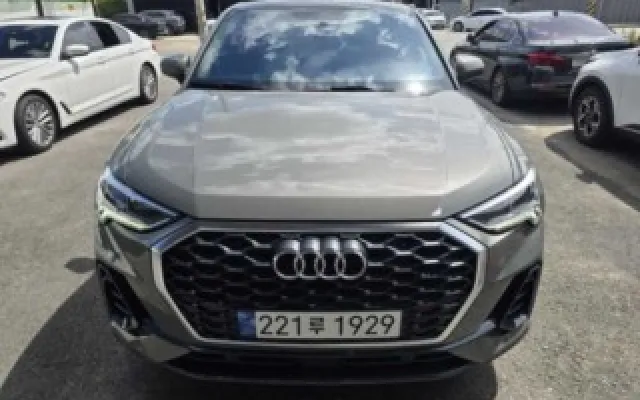 수원중고차거래 Q3 (F3) 35 TDI 스포트백 프리미엄 매물 사진 13 - 2022/09 56,991km