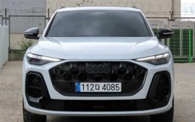 수원중고차거래 Q5 (80A) 40 TDI 콰트로 S-라인 매물 사진 16 - 2025/11 8,085km