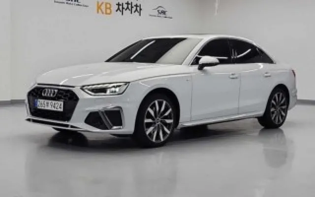 수원중고차거래 A4 (B9) 40 TFSI 프리미엄 매물 사진 4 - 2022/12 13,326km